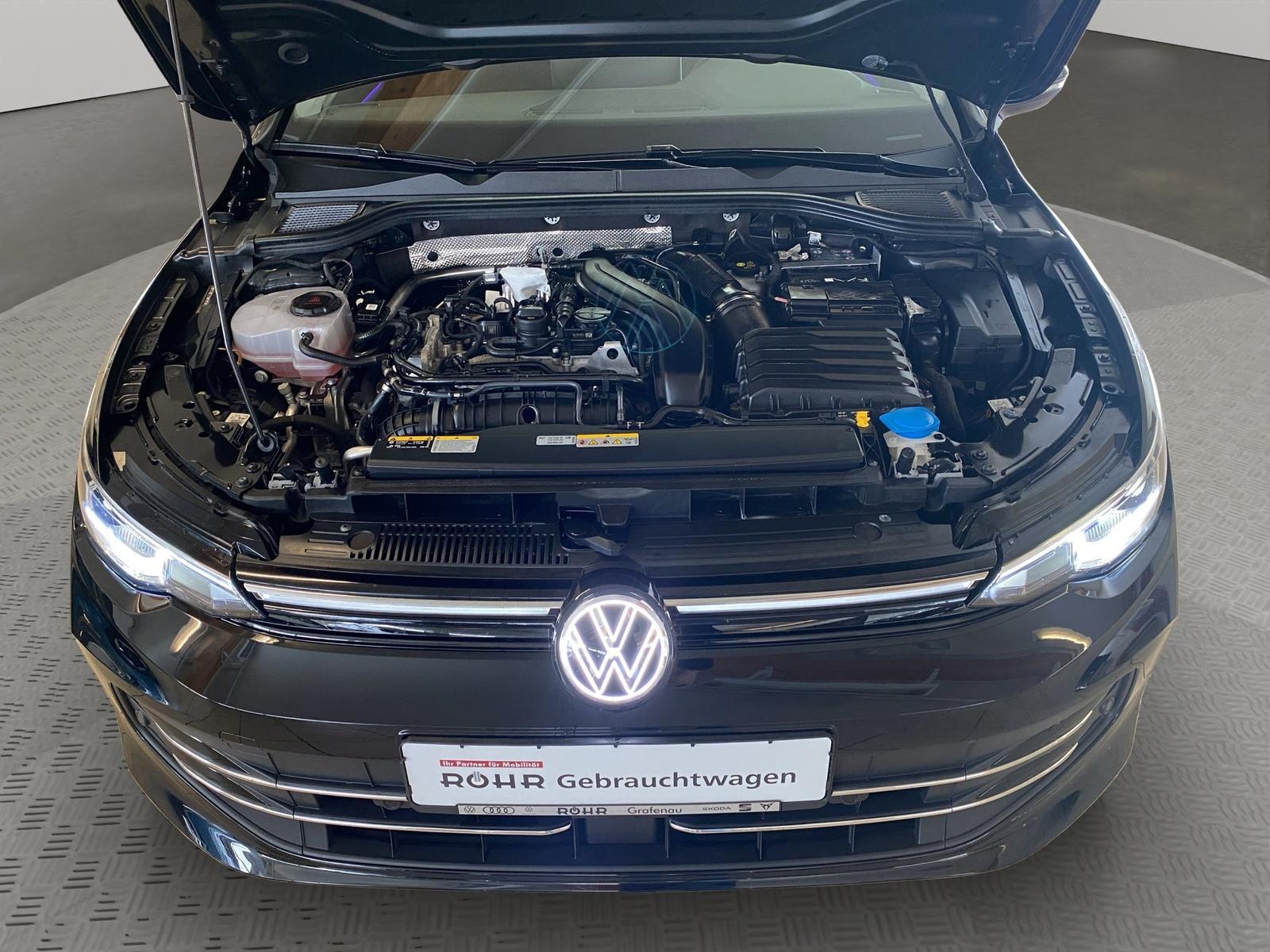 Volkswagen Golf 1.5 eTSI BMT DSG Golf VIII Life