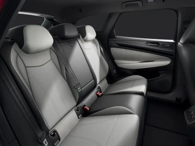 Volkswagen ID.7 IQ.Drive Pro