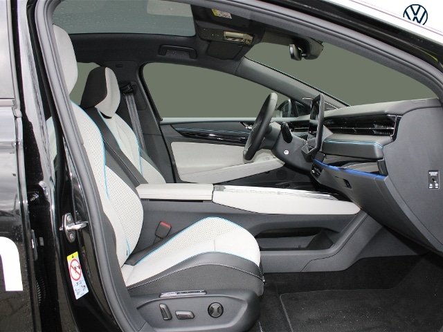 Volkswagen ID.7 77 kWh *PANO*MATRIX*MASSAGE