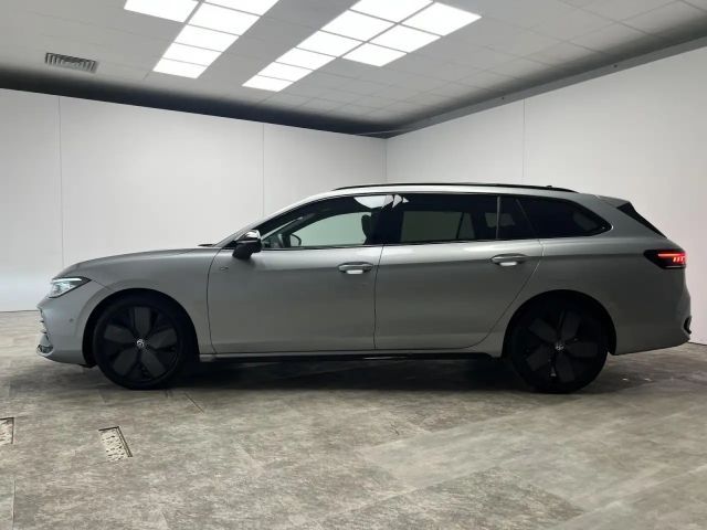 Volkswagen Passat 2.0 TDI DSG R-Line Variant