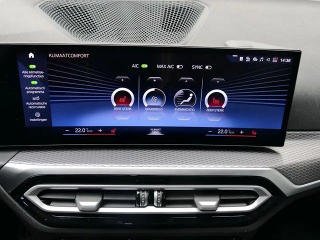 BMW 330 330e M-Sport Touring