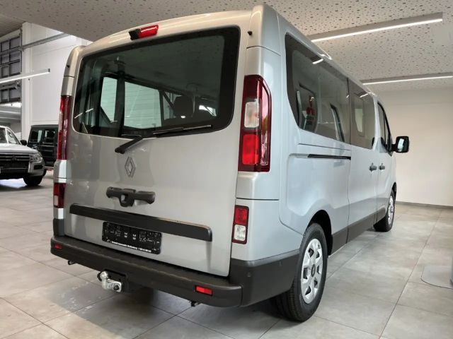 Renault Trafic Combi