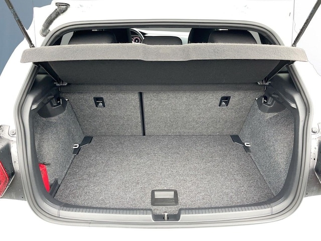 Volkswagen Polo 1.5 TSI DSG Highline R-Line