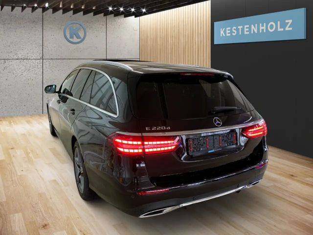 Mercedes-Benz E 220 AMG Line E 220 d Estate