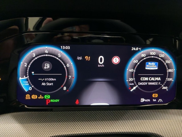 Volkswagen Golf DSG Golf VIII R-Line