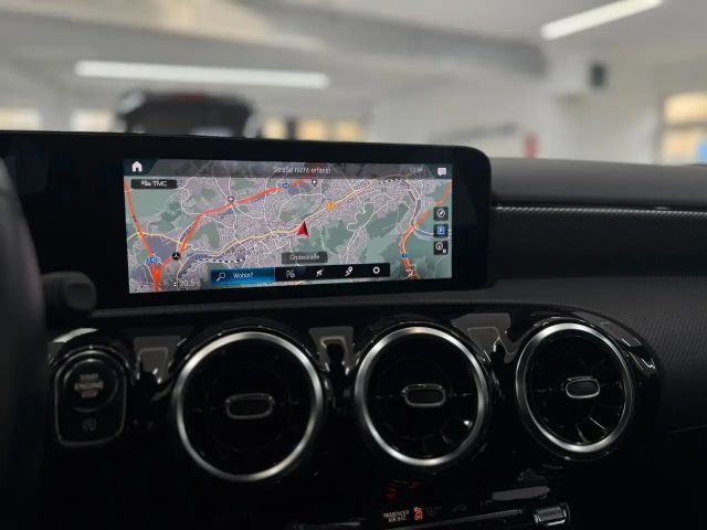 Mercedes-Benz A 180 Progressive