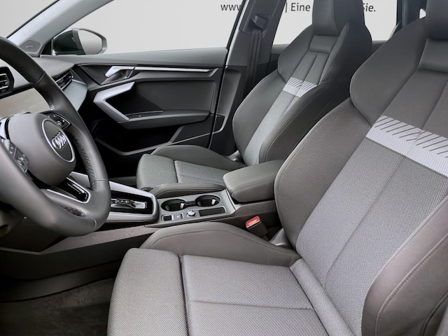 Audi A3 35 TFSI S-Tronic Sedan