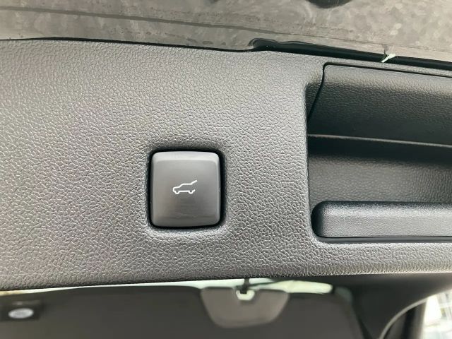 Ford Kuga Hybrid ST Line X