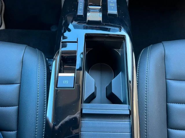 Citroën C4 Hybrid Max