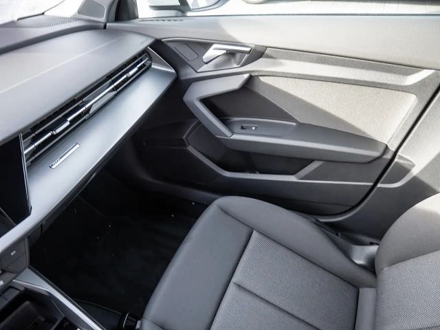 Audi A3 35 TFSI Sedan Sportback