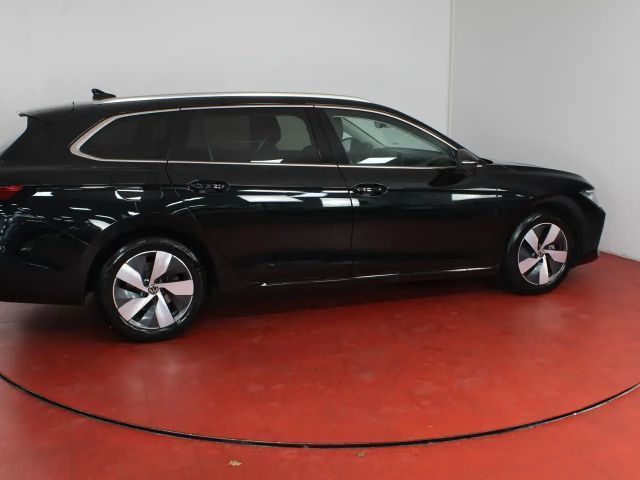 Volkswagen Passat 2.0 TDI Business DSG Variant
