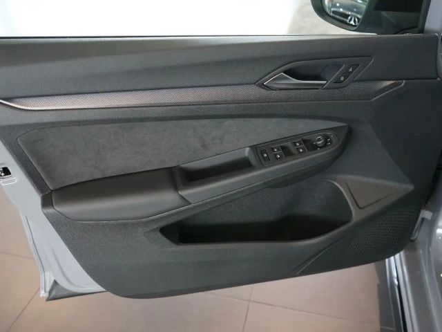 Volkswagen Golf 2.0 TDI DSG R-Line