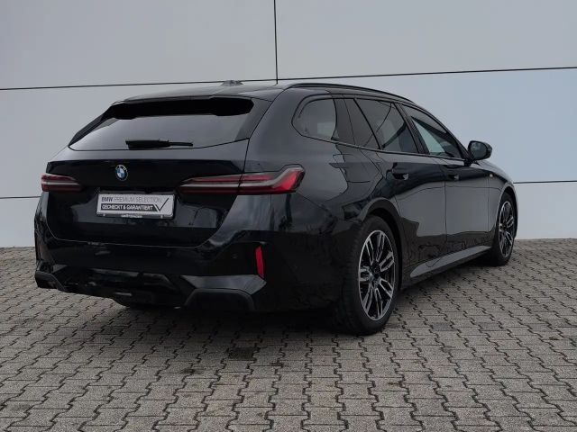 BMW 520 520d M-Sport Touring
