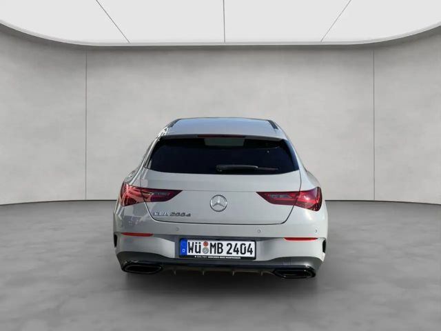 Mercedes-Benz CLA 200 CLA
