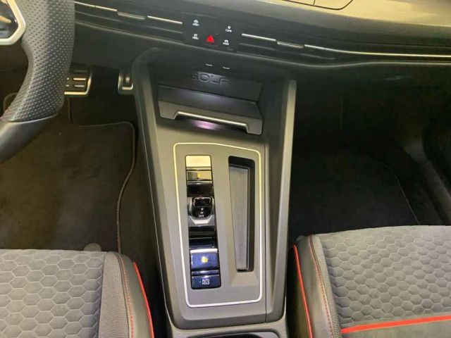 Volkswagen Golf DSG GTI