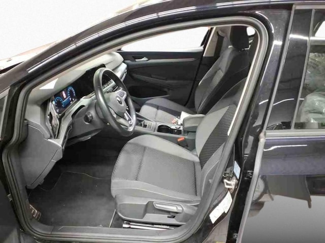 Volkswagen Golf 1.0 TSI Golf VIII Variant