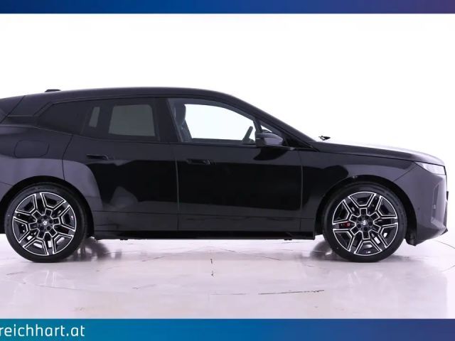 BMW iX xDrive45