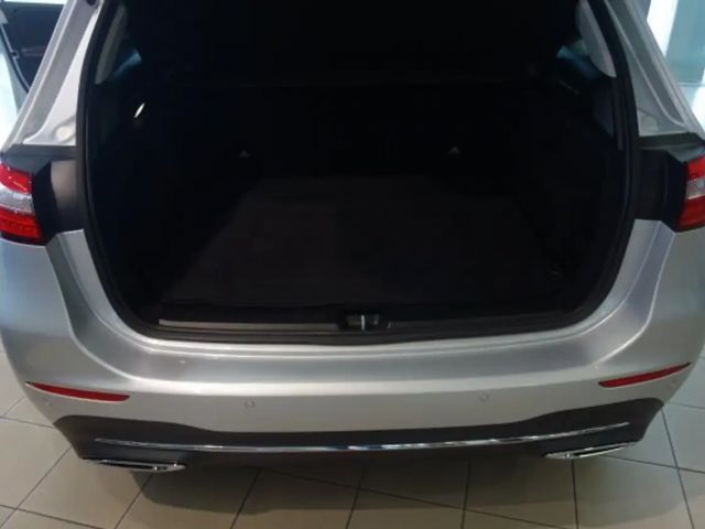 Mercedes-Benz B 180 Progressive