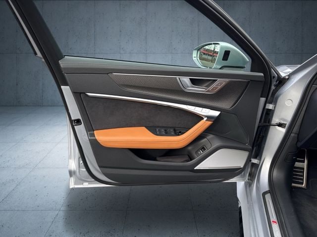 Audi RS6 Avant Quattro