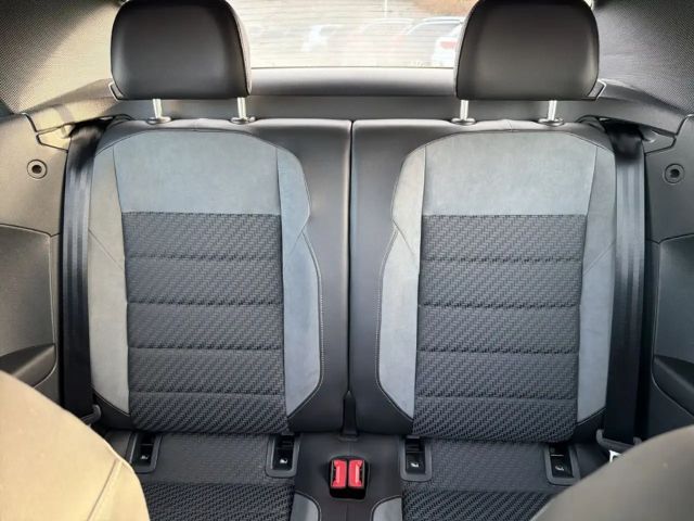 Volkswagen T-Roc 1.5 TSI Cabriolet R-Line