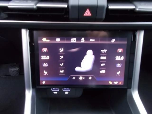 SsangYong Torres Quarz LED Navi Teilleder Alu18" Sitzheiz.