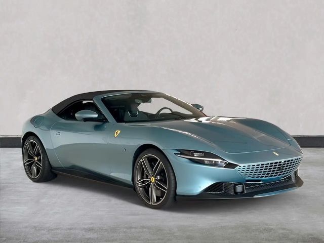 Ferrari Roma Spider
