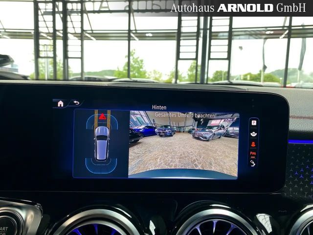 Mercedes-Benz EQB 300 4MATIC AMG Line