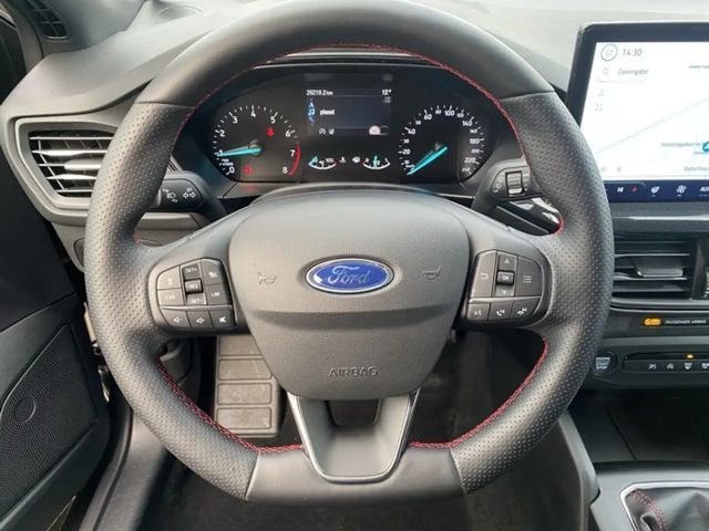 Ford Focus EcoBoost ST Line Wagon