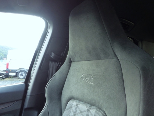 Volkswagen Golf 1.5 eTSI DSG