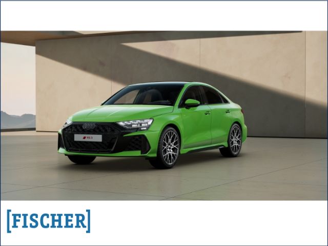 Audi RS3 Quattro S-Tronic Sedan