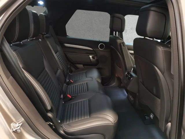 Land Rover Discovery D300 Dynamic SE