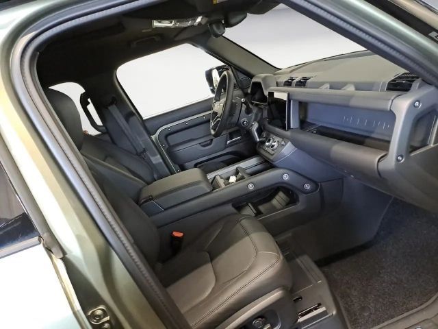 Land Rover Defender 110 D300 HSE