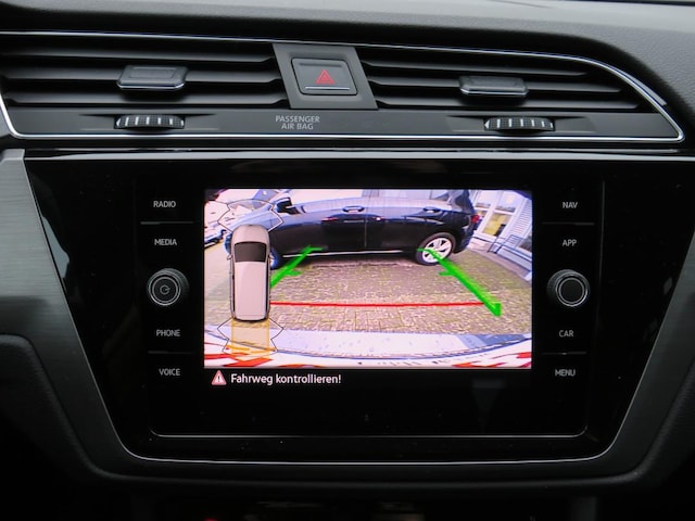 Volkswagen Touran 1.5 TSI DSG R-Line