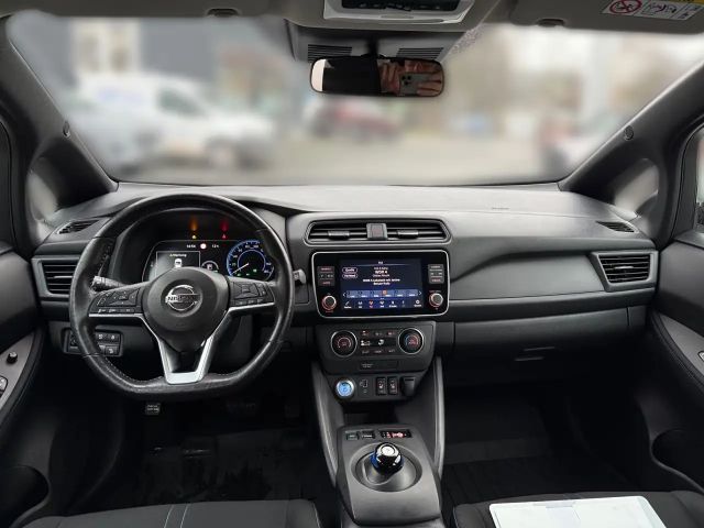 Nissan Leaf 40 kWh Acenta