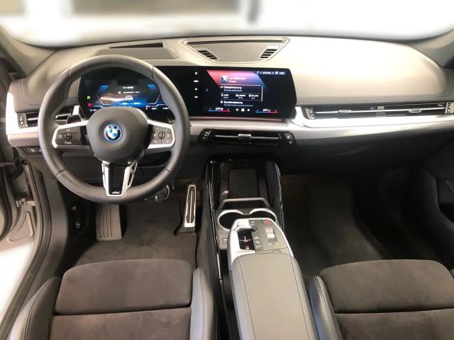 BMW iX1 xDrive30