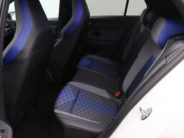 Volkswagen Golf 2.0 TSI DSG