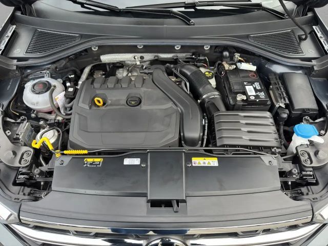 Volkswagen T-Roc 1.5 TSI DSG R-Line Style