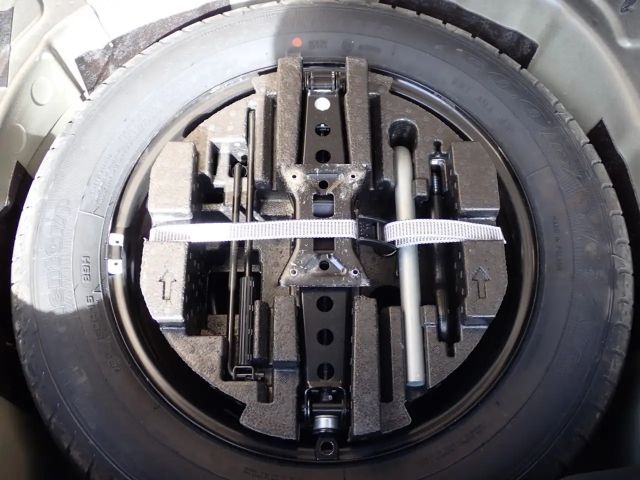 Skoda Kamiq TURBO NAVI KLIMAAUTOMATIK