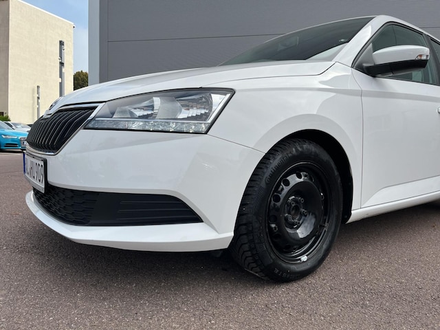 Skoda Fabia Fabia 1.0 MPI Klima DAB Sitzheizung