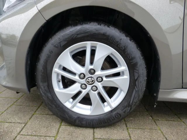 Toyota Yaris Hatchback