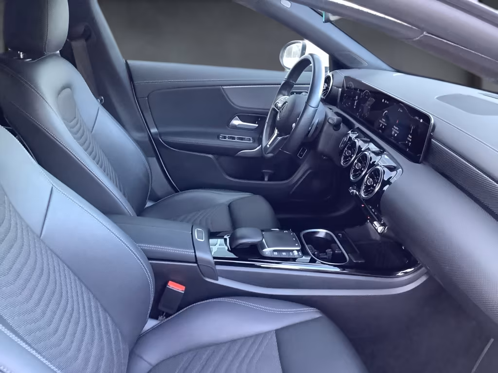 Mercedes-Benz CLA 200 CLA 200 d Progressive