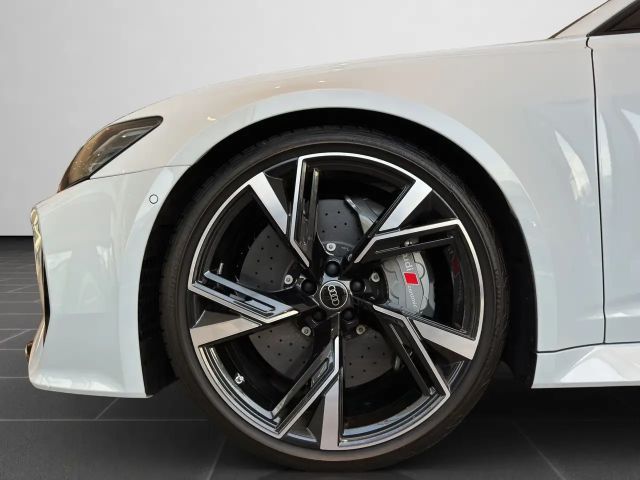 Audi RS6 4.0 TFSI Avant Performance