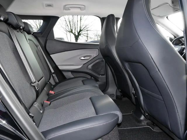 Ford Explorer Extended range