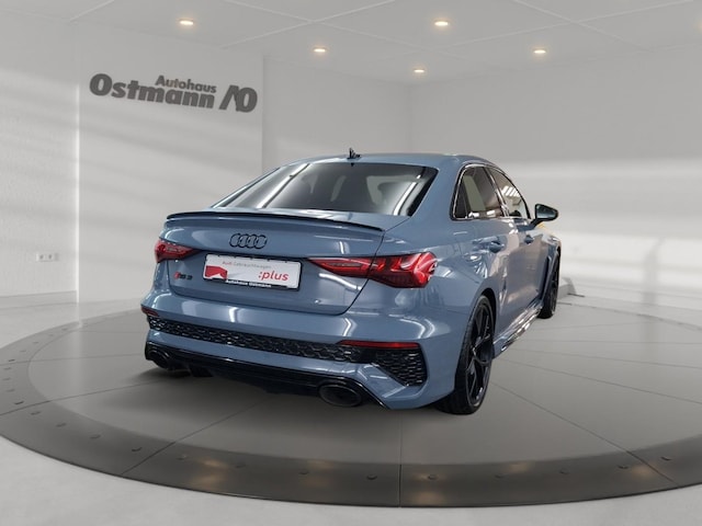 Audi RS3 Quattro S-Tronic Sedan