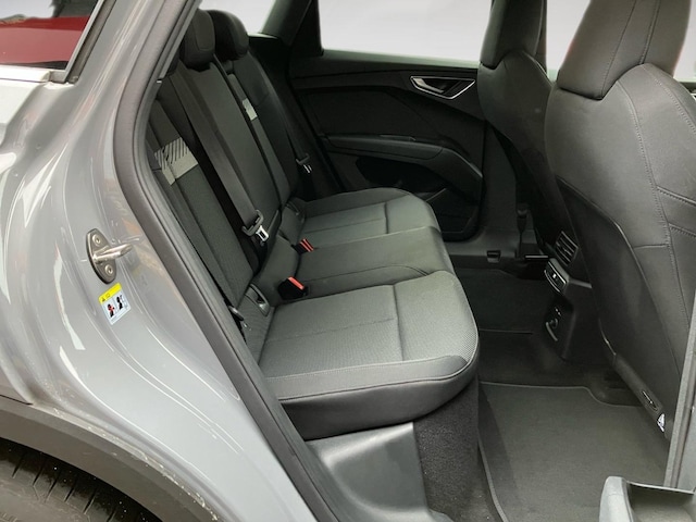 Audi Q4 e-tron SUV 45 e-tron Audi Q4 e-tron