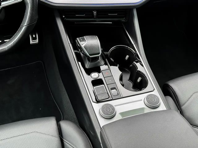 Volkswagen Touareg 3.0 V6 TSI R-Line