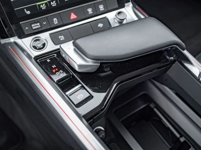Audi e-tron 50