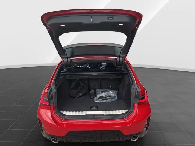 BMW 330 330e M-Sport Touring xDrive