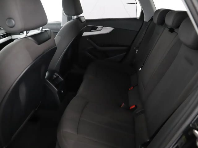 Audi A4 35 TFSI