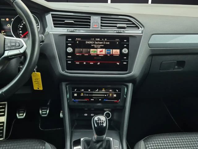 Volkswagen Tiguan Active LED Navi ACC RFK SH LM